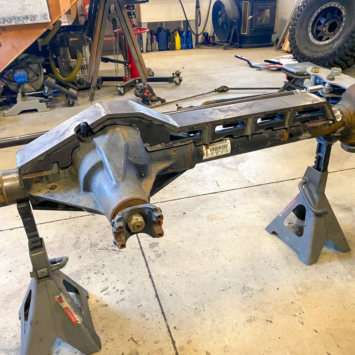 99-04 Ford Dana 60 Front Low Pro Axle Truss (DXF File)