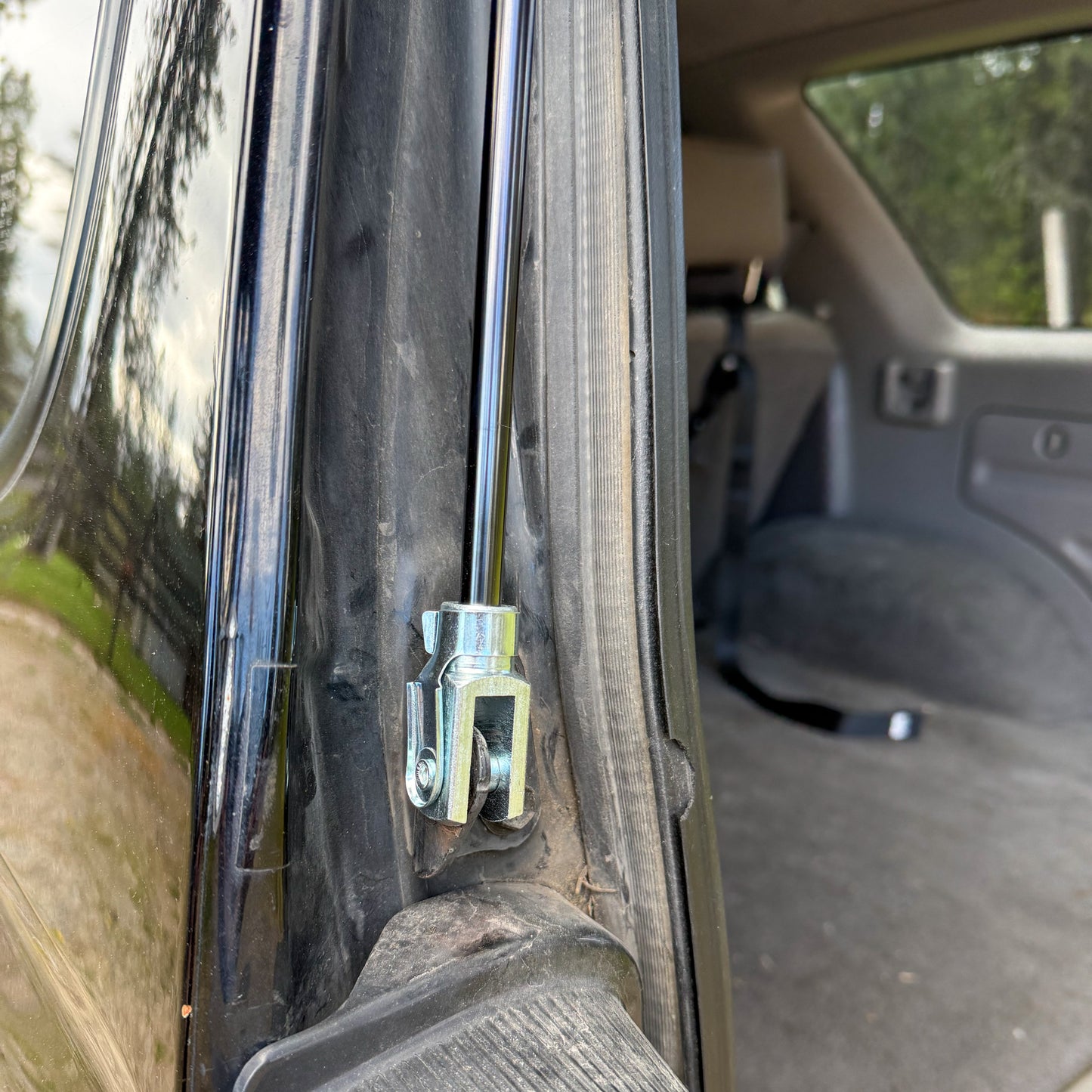 1996-2002 Toyota 4runner EZ Lift Rear Hatch Struts